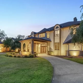 Medina Mansion